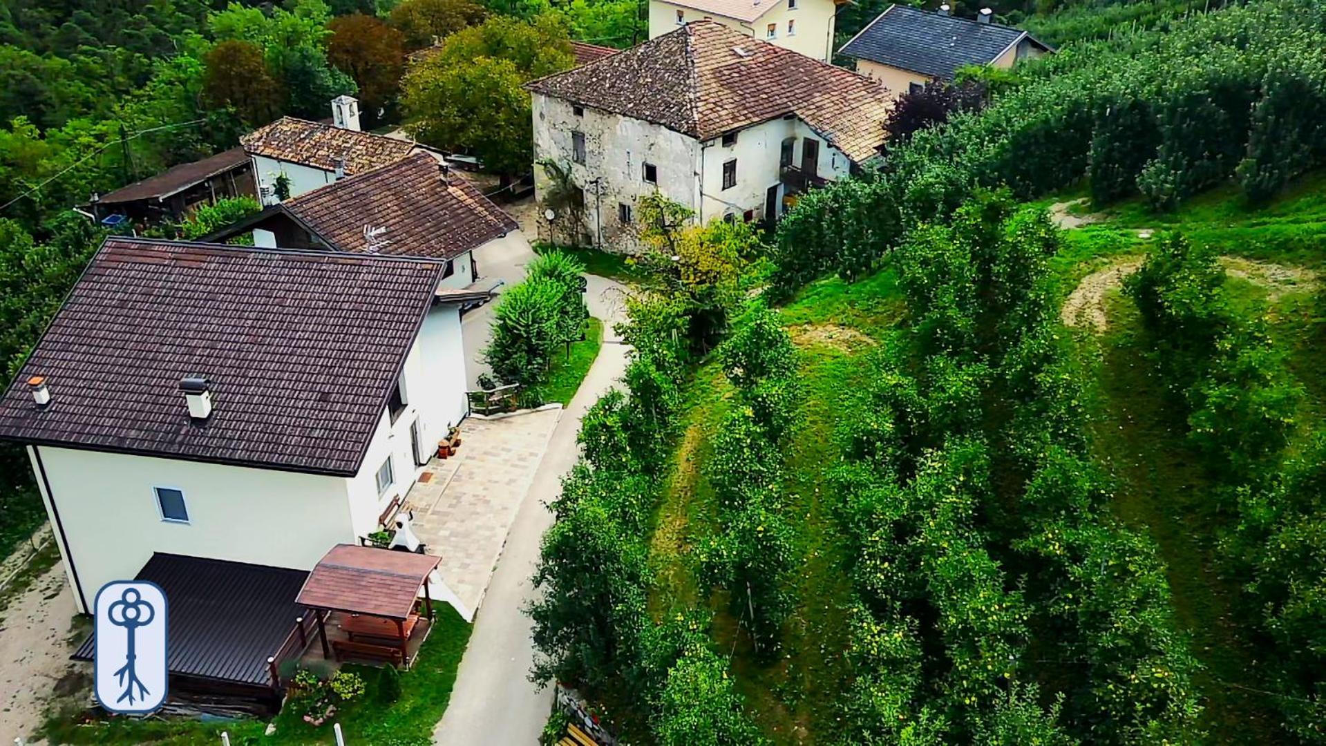 Casa Vacanze Antico Eremo, Tra Natura E Tradizione Campodenno Kültér fotó